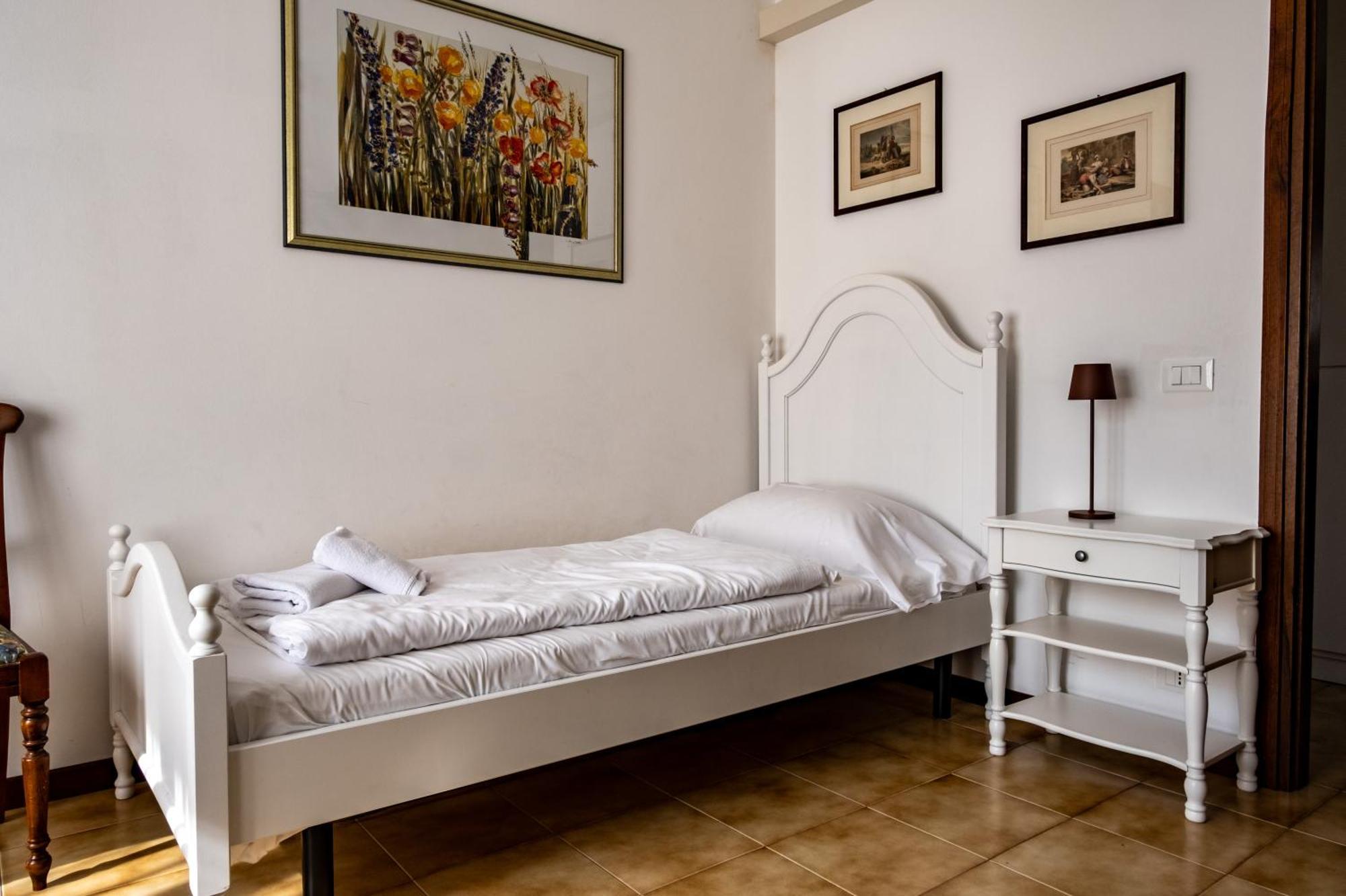 Villa Carini With 3000 Mq Garden & Heated Pool Castelnuovo del Garda Εξωτερικό φωτογραφία