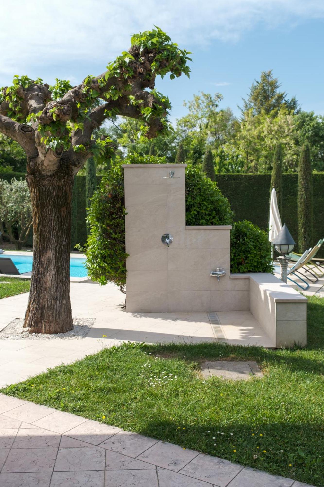 Villa Carini With 3000 Mq Garden & Heated Pool Castelnuovo del Garda Εξωτερικό φωτογραφία